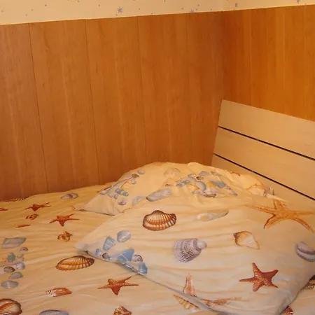 Schoene, Gemuetliche *