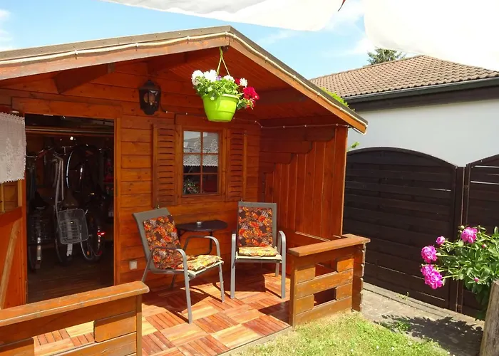 Schoene, Gemuetliche *